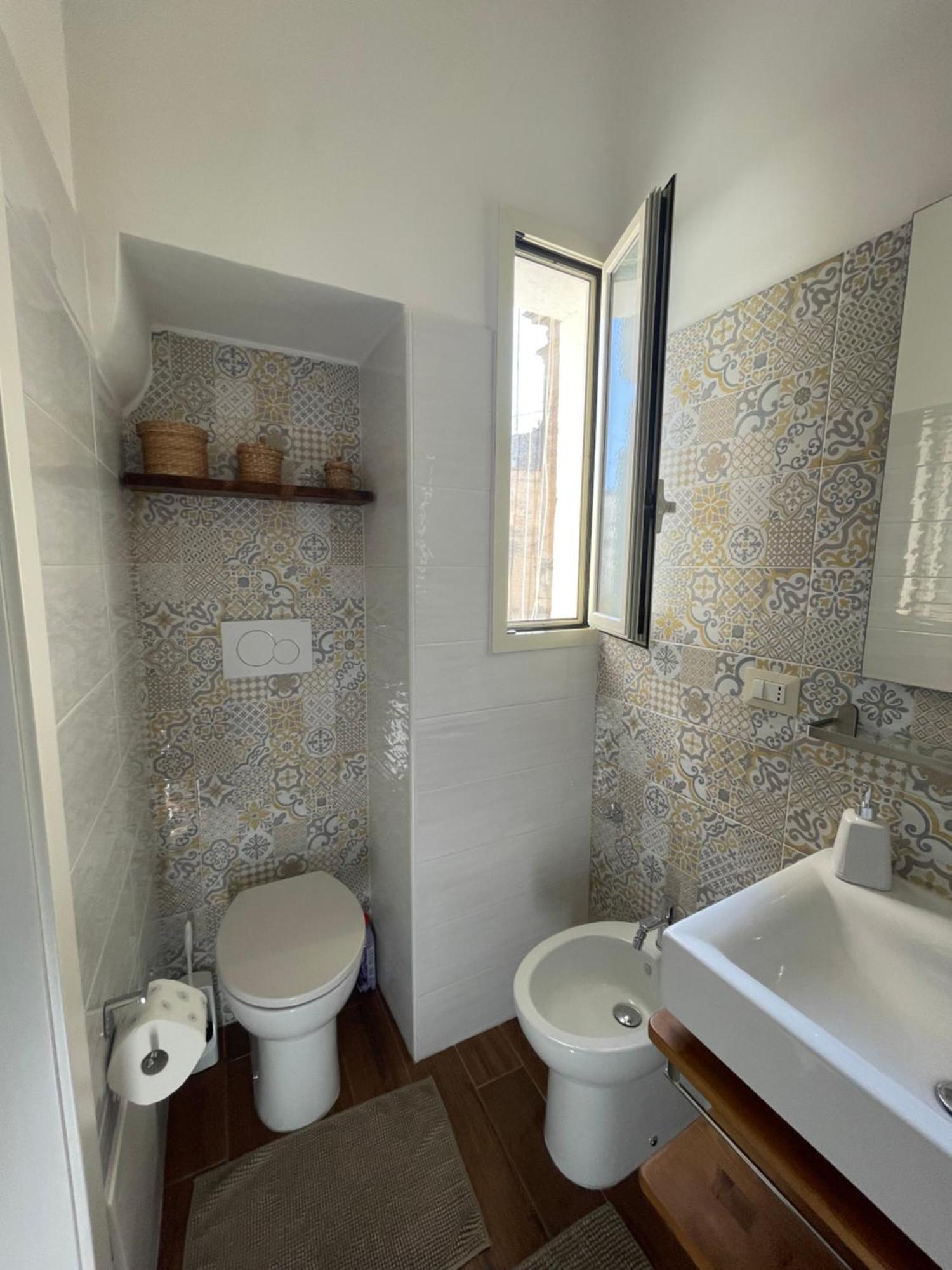 Casa Caracciolo Apartment Lecce Luaran gambar