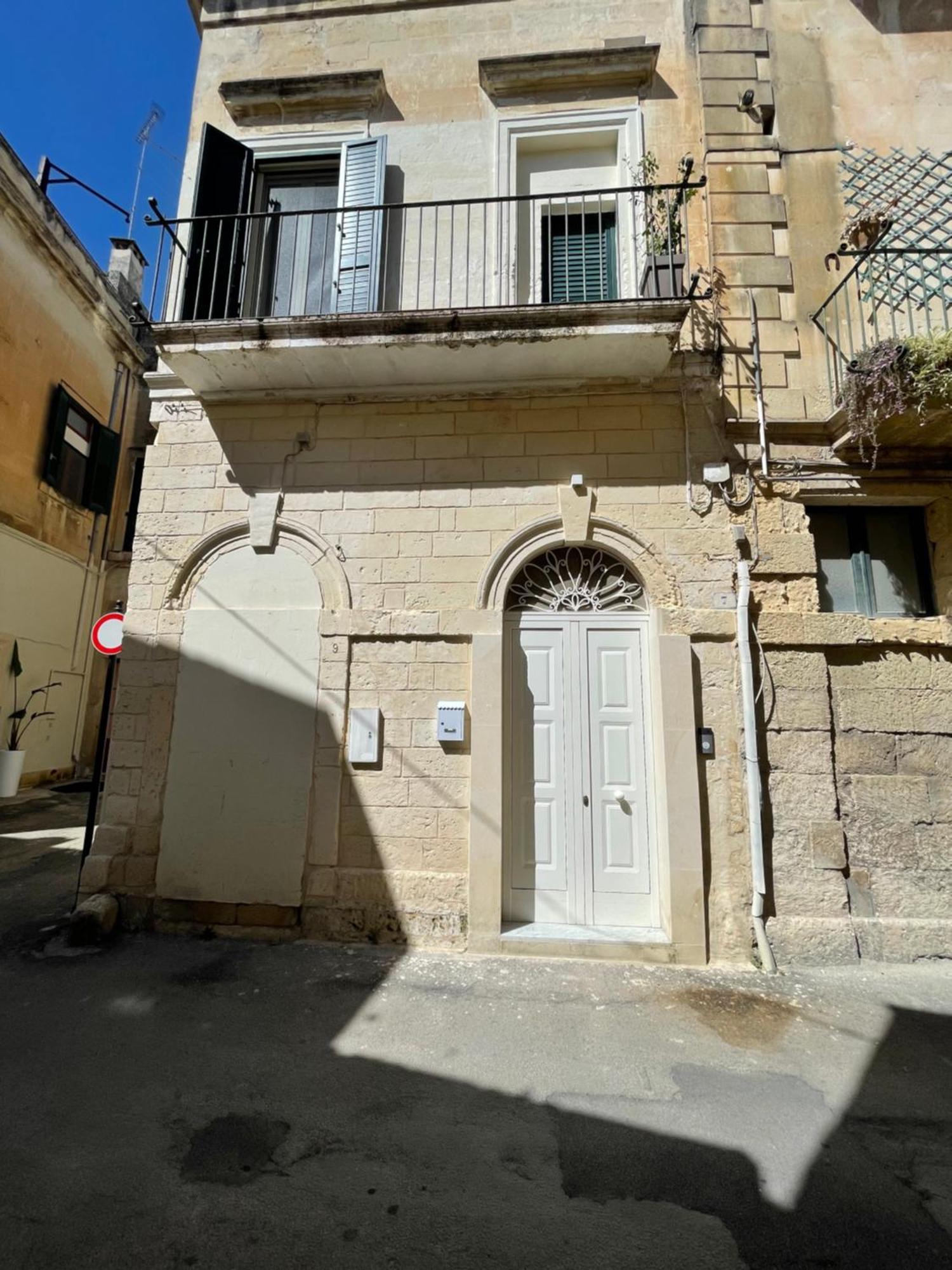 Casa Caracciolo Apartment Lecce Luaran gambar