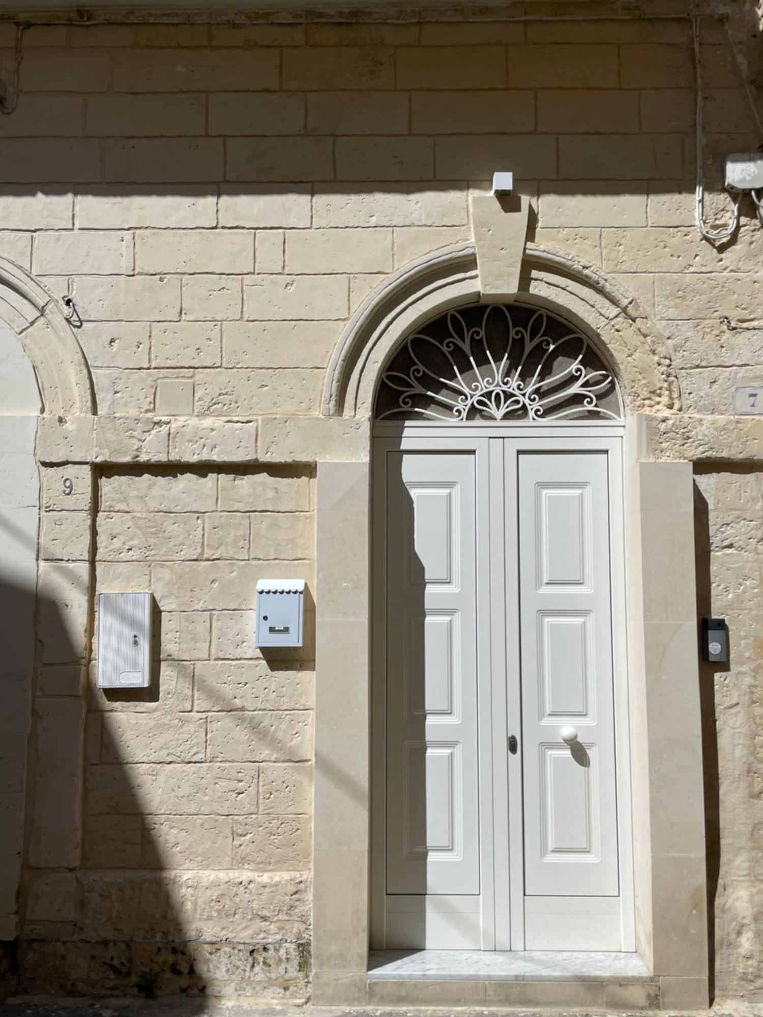 Casa Caracciolo Apartment Lecce Luaran gambar